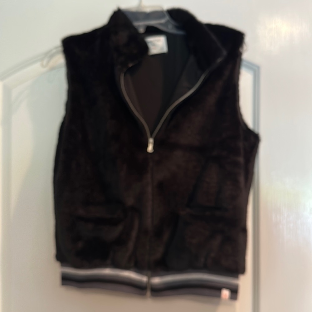 Girls vest